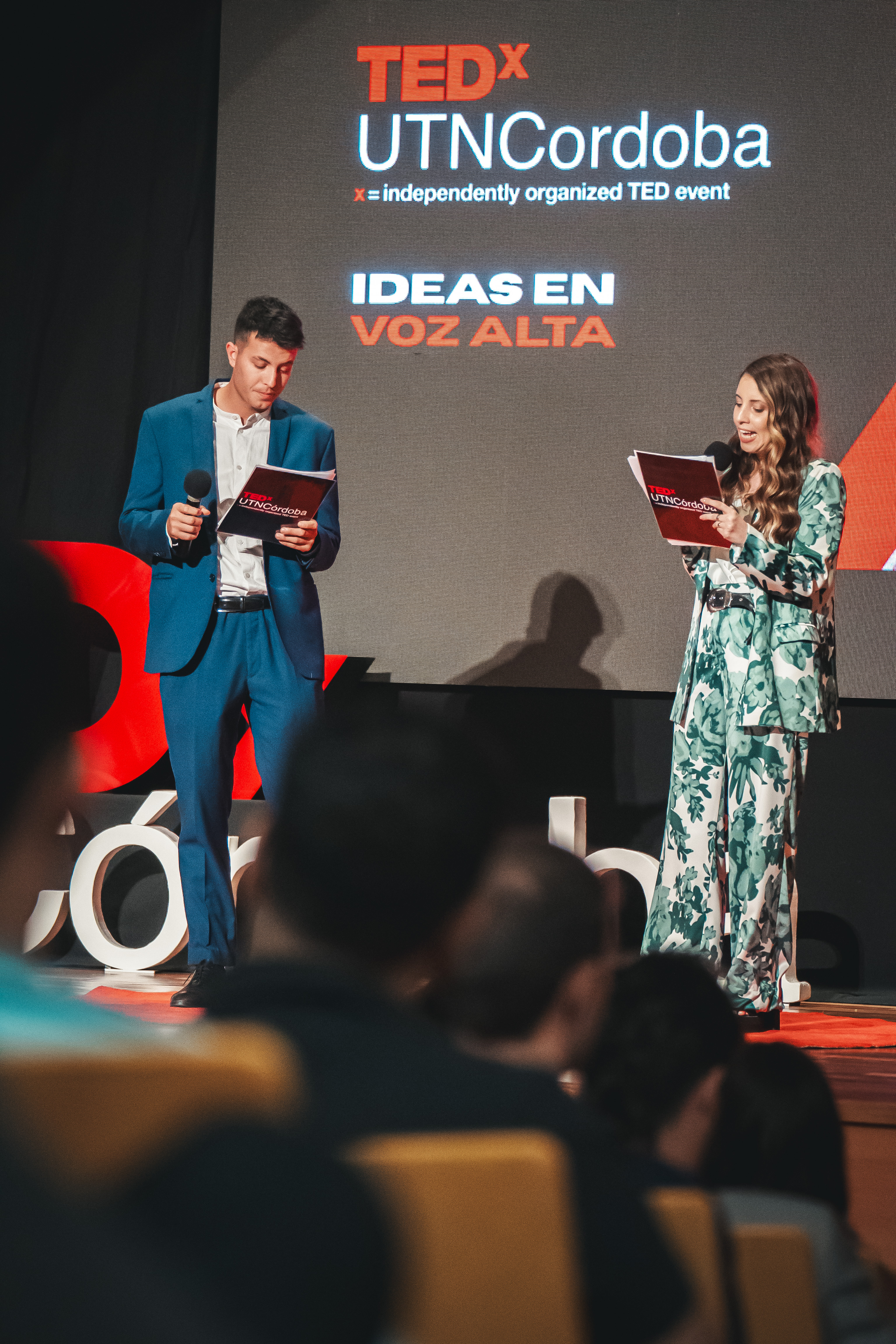 Orador durante su presentación